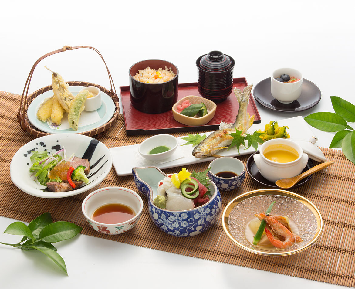 お料理  季節の特撰会席　春　夏　秋　冬